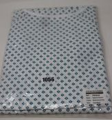 A quantity of High Living patient gowns in diamond print (Size standard).