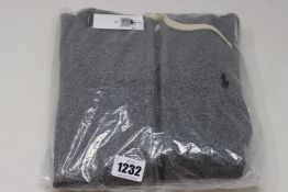 One as new Ralph Lauren Cotton Blend Fleece Hoodie Alaskan Heather size S (710548546005).