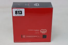 One box of ten Puff Plus Srawberry Watermelon 800 Puff Disposable Puff Bars (Over 18s only).