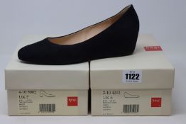Two pairs of as new HÖGL shoes; 4-10 4502 (UK 7) and 2-10 4202 (UK 6).