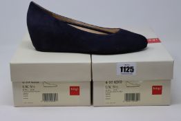 Two pairs of as new HÖGL 4-10 4202 wedge pumps (UK 5.5).