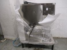A Frozen Yoghurt Blending Machine BJB7150T with some minor damage (UK adapter required).