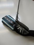 An as new Callaway Rogue Hybrid #2 golf club with cover (Left Handed).