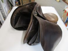 One boxed Paddock horse riding all purpose adjustable tree leather saddle (Colour: brown) (Size:17.