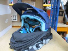 A Giro Switchblade MIPS full-face bicycle helmet in blue/teal colour (Size: Small) (Comes in black