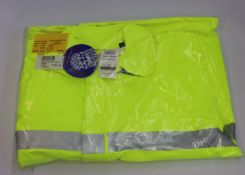 An as new FR Dritex S43Q Saturn fluorescent coat (XL -RRP $283).