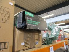 An assortment of Christmas items to include: 6x boxed as new scented tealight advent calendars; 3x