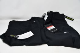 Four pairs of as new Nike Run Mobility Tightrun running tights (1 x S, 1 x M, 2 x L - RRP €48