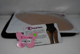 A pair of as new DressTech Pro Crossdresser silicone hip pads (Light).