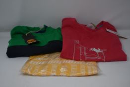 A quantity of assorted Moon Climbing T-shirts (Approximately 15 items).
