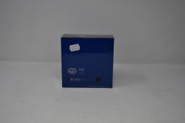 One box of ten Puff Plus Blue Razz Lemonade 800 Puff Disposable Puff Bars (Over 18s only).