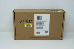 A boxed as new Juniper QFX-QSFP-DAC-1M QSFP+ to QSFP+ Ethernet Direct Attach Cable (Box sealed).