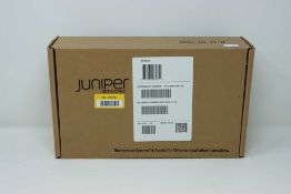 A boxed as new Juniper QFX-QSFP-DAC-1M QSFP+ to QSFP+ Ethernet Direct Attach Cable (Box sealed).