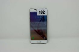 A pre-owned Samsung Galaxy S6 SM-G920F 32GB in White (FRP clear. Some cosmetic damage bottom