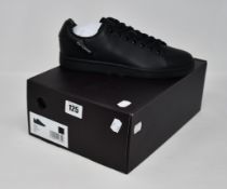 A pair of as new Raf Simons (Runner) Orion trainers in black (EU40 - RRP £150).