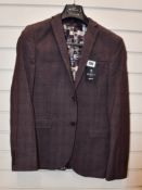 An as new Ben Sherman suit jacket (38R- RRP £105).