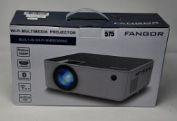 A boxed as new Fangor F-506 Wi-Fi Multimedia projector.