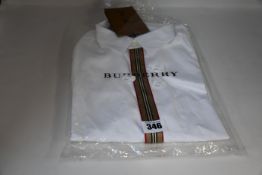 An as new Burberry Silverton shirt (M - RRP €109).