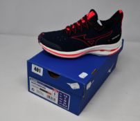 A pair of women's as new Mizuno Wave Rider Neo running trainers (UK 5).