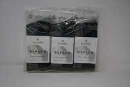 Six pairs of Vicuna London Alpaca Antarctica 4003 Antarctica Sock (All M 6-8 - RRP £32 a pair).