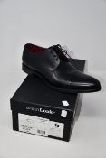 A pair of as new Loake Abberline shoes in black (UK 10.5 - RRP £175).