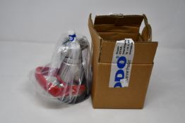 One boxed as new TODO Matic industrial dry break coupling Viton seals hose unit 
