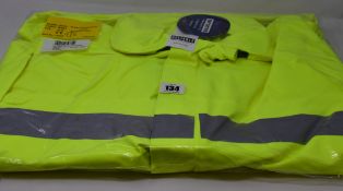 An as new FR Dritex S43Q Saturn fluorescent coat (XL -RRP $283).