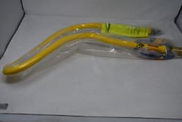 Five as new Dormont flexible gas hoses.