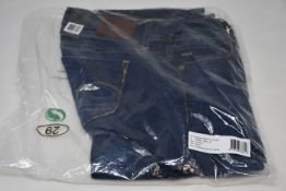 Four pairs of as new G-Star Raw Midge mid bootcut jeans (All 29