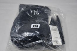 Five as new Chantelle Soft Stretch V-neck padded crop tops (All M/L - RRP £40 each).