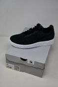 A pair of as new Nike Air Force 1 Flyknit 2.0 trainers (UK 8.5).