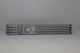 Two hundred as new Kingbright SC56-51EWA 7-segment LED Displays.