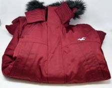 An as new Hollister All Weather Collection coat (XL - RRP £119).