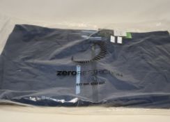 A men's as new Zero Restriction Z700 Full Zip Jacket in blue indigo (Medium).