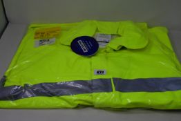 An as new FR Dritex S43Q Saturn fluorescent coat (XL -RRP $283).