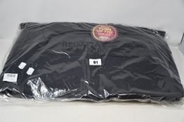 A men's as new Regatta Volter Shield II insulated waterproof jacket in ash (L).