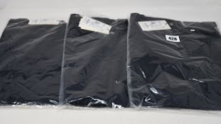 Three as new Marc O'Polo T-shirts (1 x L, 2 x XL - RRP €45 each).