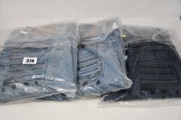 Three pairs of as new Levi's 512 jeans (2 x W29/L32, 1 x W30/L32).