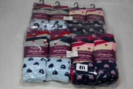 Forty packs of ladies Foxbury Cotton Rich socks (UK 4-7, 3 pairs per pack).