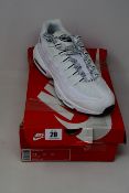 A pair of as new Nike Air Max '95 (UK 10).