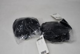 Five as new Chantelle Soft Stretch V-neck padded crop tops (All M/L - RRP £40 each).