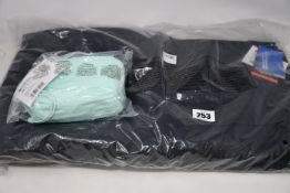 Two pairs of women's as new Mountain Warehouse Moon ski pants (UK 22 - RRP £60 each) and a women's