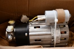 A boxed as new Wellbilt 020003095 motor and pump assembly (115/230V, 50/60Hz).