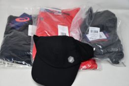 Fourteen items of as new Asics sportswear to include running tights (Men’s and women’s), zip top,