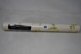 Twelve rolls of Norwall pre-pasted Rose Garden wallpaper RG35715 (10m x 52.8cm).