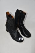 A pair of pre-owned Chloe leather boots (EU 3.5 - Some sign of wear on soul but very good