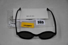 A pair of men's as new Gucci GG0871S 003 Sunglasses (46-29-150, no case).