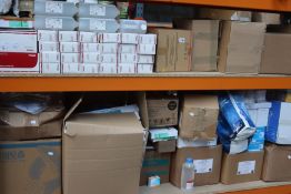 A quantity of miscellaneous medical related items.