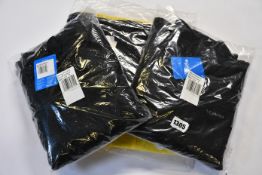 An as new Carhartt Nimbus two tone pullover (XL - RRP £72) and two Columbia Fast Trek printed