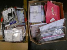 A quantity of assorted as new greeting cards.